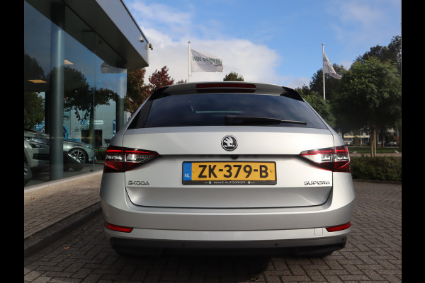 Škoda Superb Combi 1.5 TSI ACT Business Edition AUT / Panoramadak