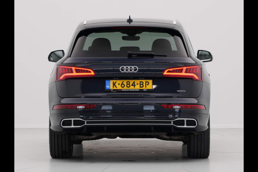 Audi Q5 55 TFSI e quattro Competition Navigatie Camera Stoelverwarming Acc 65