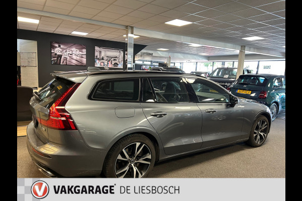 Volvo V60 2.0 T8 Twin Engine AWD R-Design 300pk / Leder / camera / trekhaak / Harman-Kardon