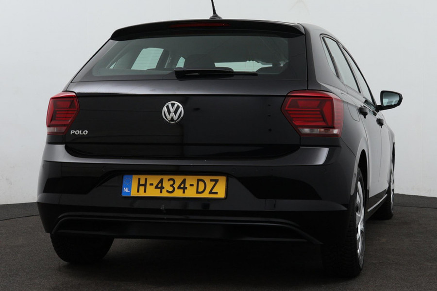 Volkswagen Polo 1.0 TSI Comfortline Business (NAVIGATIE, CARPLAY, PARKEERSENSOREN, CRUISE, 1e EIGENAAR, GOED ONDERHOUDEN)