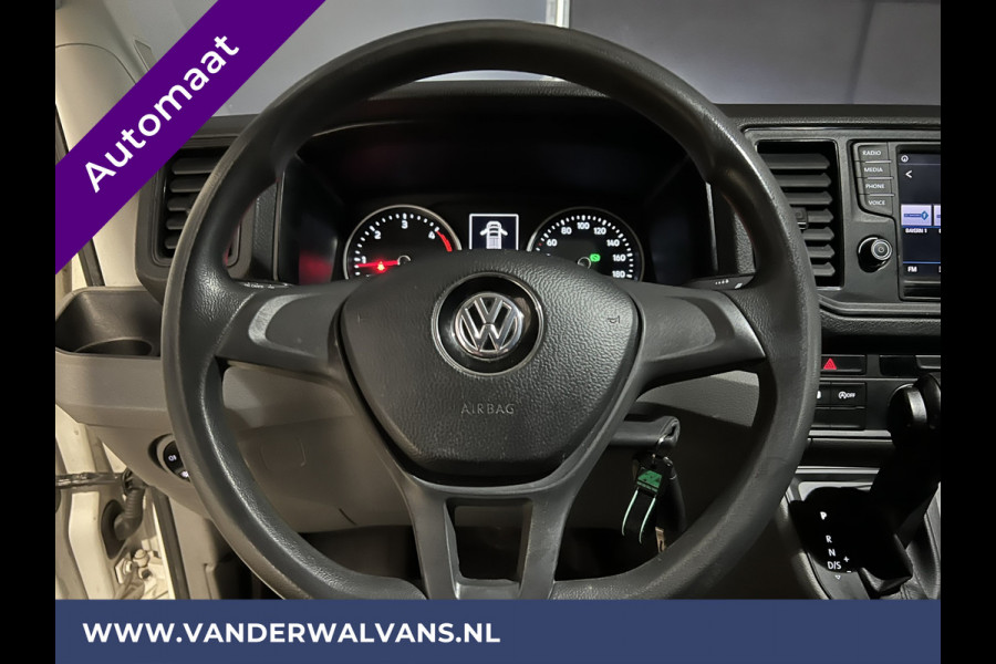 Volkswagen Crafter 2.0 TDI 177pk Automaat L3H3 L2H2 Euro6 Airco | LED | Camera | 3000kg Trekhaak | Apple Carplay | Android Auto Cruisecontrol, Parkeersensoren, Bijrijdersbank