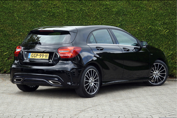 Mercedes-Benz A-Klasse A 180 AMG line | Dodehoek LED Stoelverwarming