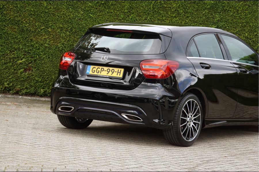 Mercedes-Benz A-Klasse A 180 AMG line | Dodehoek LED Stoelverwarming