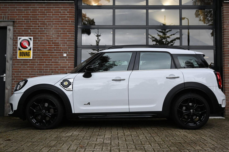 MINI Countryman 2.0 Cooper S E ALL4 BLACK Pano Leder Cruise '18