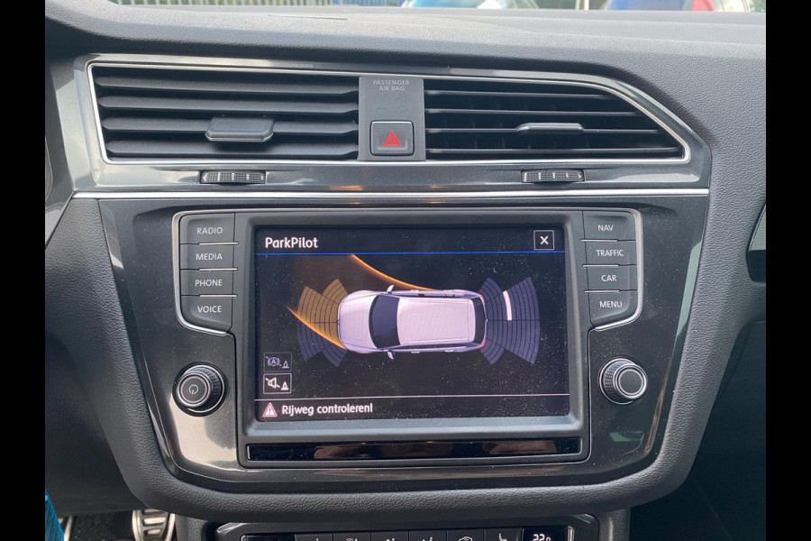 Volkswagen Tiguan 1.4 TSI Sound |ACC|Carplay|Navigatie|Clima 3-Zones|PDC|Stoelverw