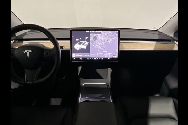 Tesla Model Y Long Range AWD 75 kWh | Autopilot | Stoelverwarming achter | Panoramadak