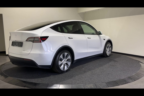 Tesla Model Y Long Range AWD 75 kWh | Autopilot | Stoelverwarming achter | Panoramadak