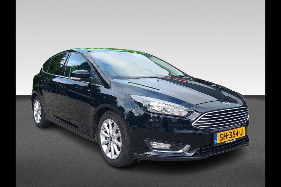 Ford Focus 1.0 Titanium Trekhaak | navigatie |