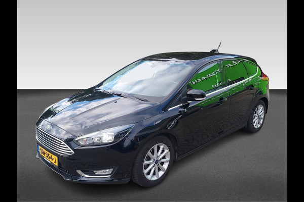 Ford Focus 1.0 Titanium Trekhaak | navigatie |