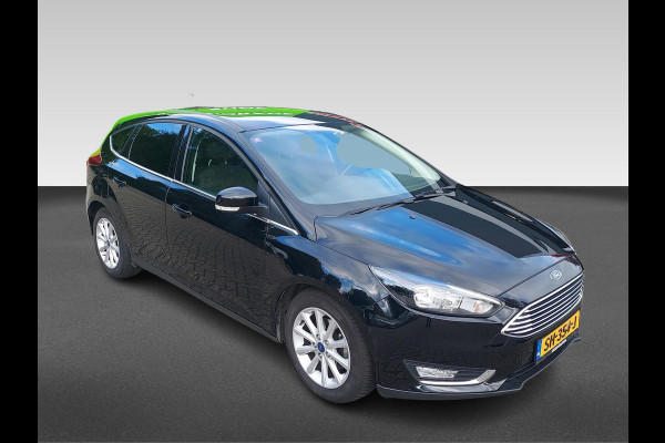 Ford Focus 1.0 Titanium Trekhaak | navigatie |