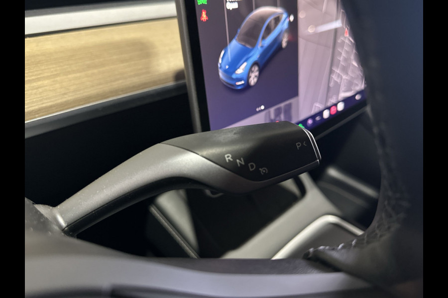 Tesla Model Y Long Range AWD 75 kWh | Autopilot | Stoelverwarming achter | Panoramadak