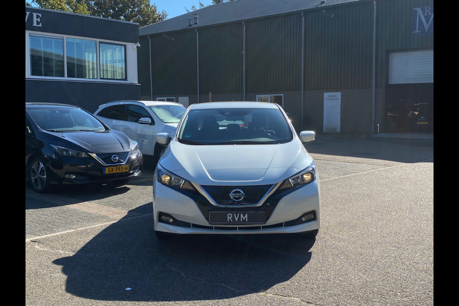 Nissan Leaf N-Connecta 40 | * 14.440 NA SUBSIDIE * | CAMERA | STOEL + STUURVERWARMING |RIJKLAARPRIJS INCL. 12 MND. BOVAGGARANTIE