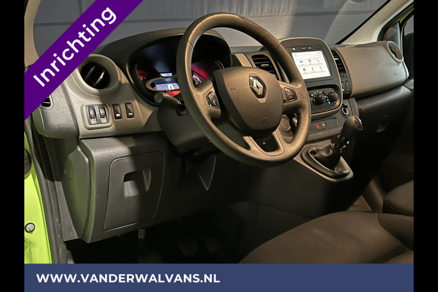 Renault Trafic 1.6 dCi L2H1 inrichting Euro6 Airco | Navigatie | Trekhaak | Parkeersensoren bijrijdersbank, cruisecontrol, imperiaal