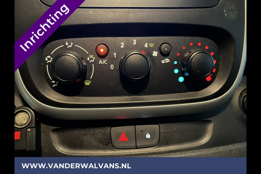 Renault Trafic 1.6 dCi L2H1 inrichting Euro6 Airco | Navigatie | Trekhaak | Parkeersensoren bijrijdersbank, cruisecontrol, imperiaal