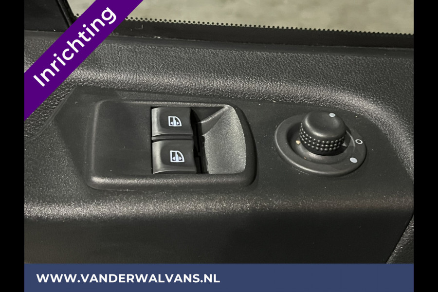 Renault Trafic 1.6 dCi L2H1 inrichting Euro6 Airco | Navigatie | Trekhaak | Parkeersensoren bijrijdersbank, cruisecontrol, imperiaal