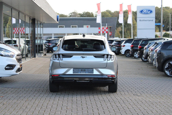 Ford Mustang Mach-E AWD 75 kWh Panorama dak