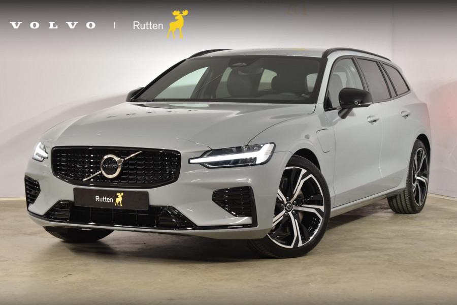 Volvo V60 T6 350PK Automaat Recharge AWD Plus Dark / Driver assist / Sportstoelen / donker getint glas / 19 velgen