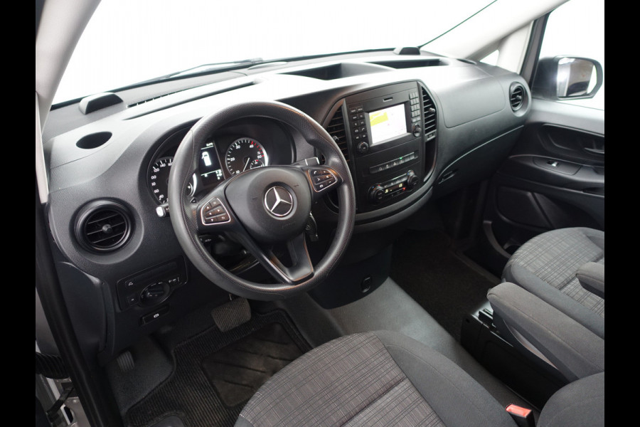 Mercedes-Benz Vito 114 CDI Lang Dubbel Cabine Aut. Night Edition Navi I ECC I Sidebars I AMG LMV I PDC I MF Stuur