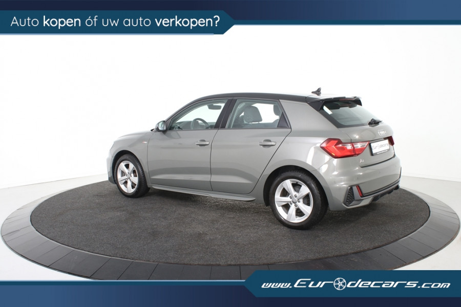 Audi A1 Sportback 25 TFSI S-Line *Carplay*Park assist*