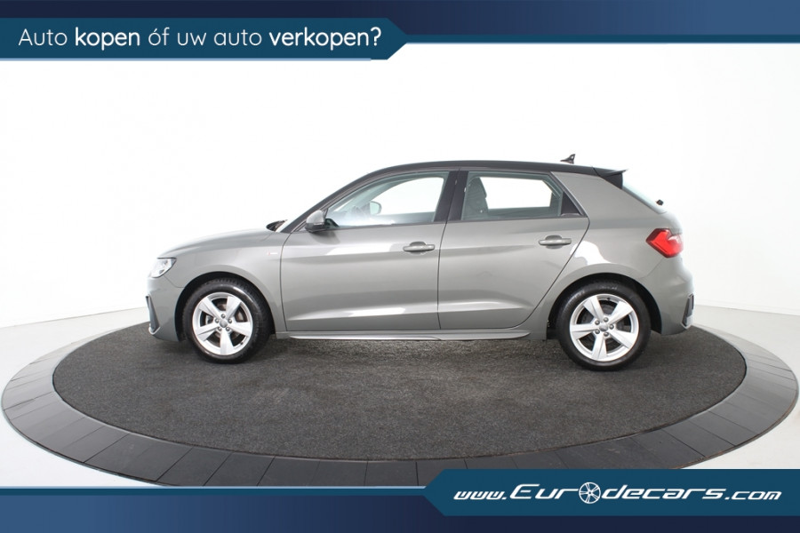 Audi A1 Sportback 25 TFSI S-Line *Carplay*Park assist*