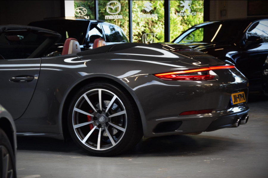 Porsche 911 Cabrio 3.0 Carrera 4S 991.2 Navi|Sport-Chrono|Dealer onderhouden|ACC|Org.NL