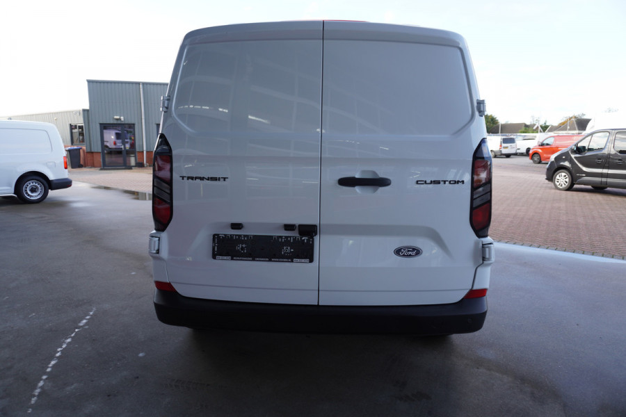 Ford Transit Custom 320L 2.0 TDCI 170PK L2H1 Trend Automaat Nr. V133 | Airco | Adap. cruise | Navi | Camera | Blis