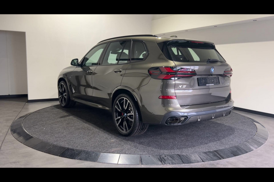 BMW X5 xDrive50e | Driving assistent pro | Skylounge panoramadak | Alle zetels verwarmbaar!