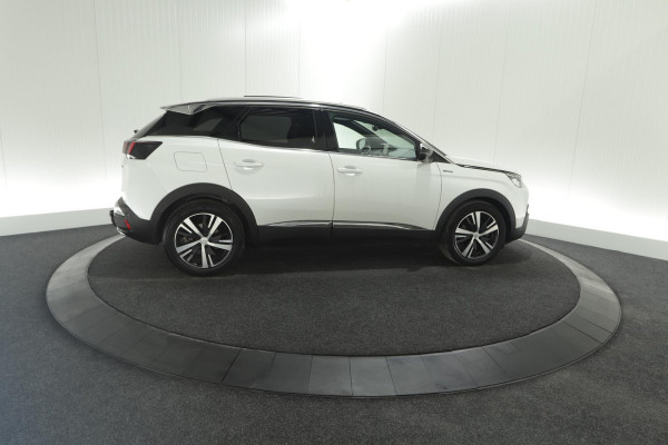 Peugeot 3008 1.6 e-THP 165 GT Line | Trekhaak | Schuifdak | Camera | Focal Audio | Dodehoekdetectie