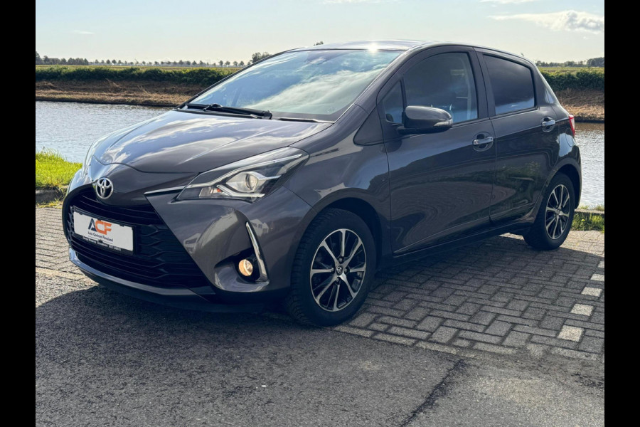 Toyota Yaris 1.5 VVT-i Active keyless / camera / stoelverwarming etc..