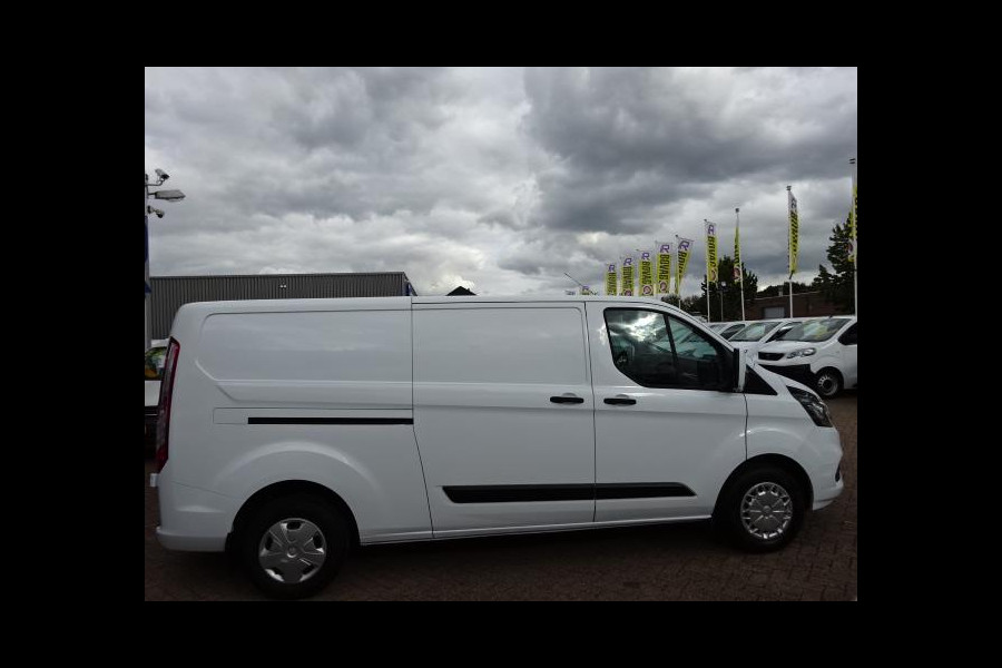 Ford Transit Custom 300 2.0 TDCI L2H1 Trend AIRCO 3 ZITS 130 PK 2700 KG Trekgewicht