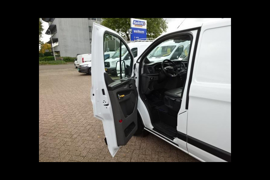 Ford Transit Custom 300 2.0 TDCI L2H1 Trend AIRCO 3 ZITS 130 PK 2700 KG Trekgewicht