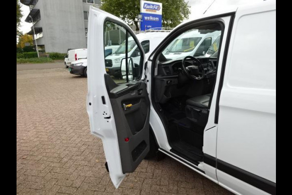 Ford Transit Custom 300 2.0 TDCI L2H1 Trend AIRCO 3 ZITS 130 PK 2700 KG Trekgewicht