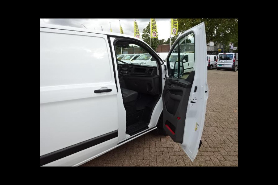 Ford Transit Custom 300 2.0 TDCI L2H1 Trend AIRCO 3 ZITS 130 PK 2700 KG Trekgewicht