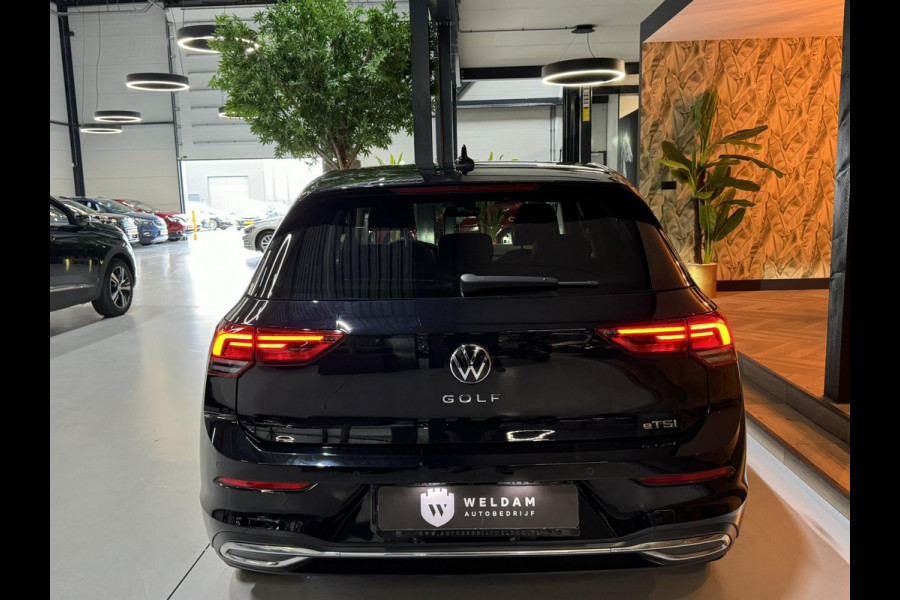 Volkswagen Golf 1.5 eTSI Style Garantie ACC IQ Light LED Harman Kardon Massage Alcantara Camera Memory Rijklaar