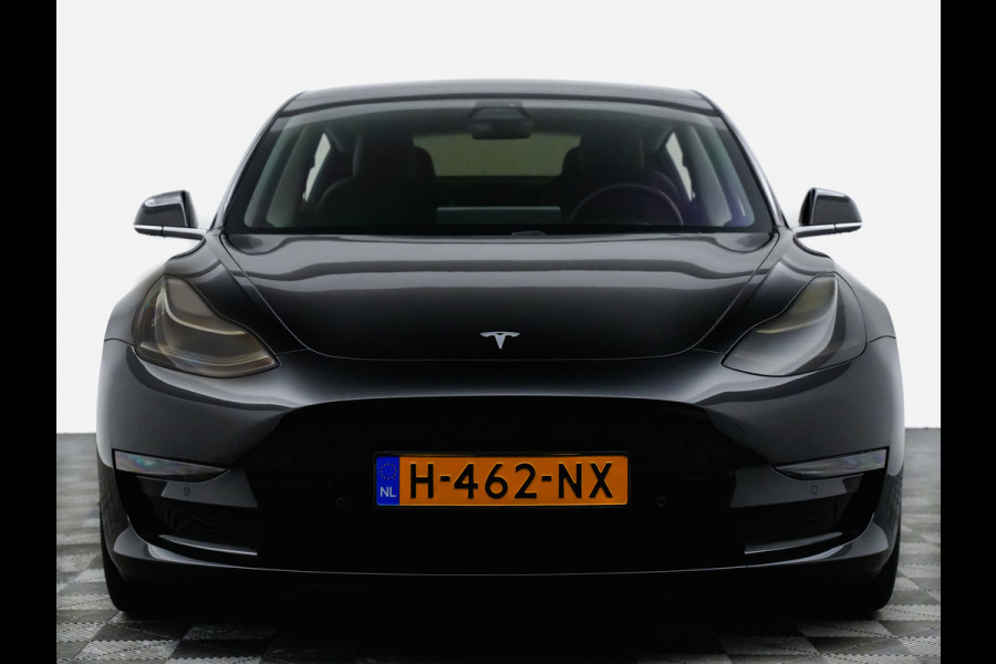 Tesla Model 3 Performance 515pk (panodak,autopilot,uniek)