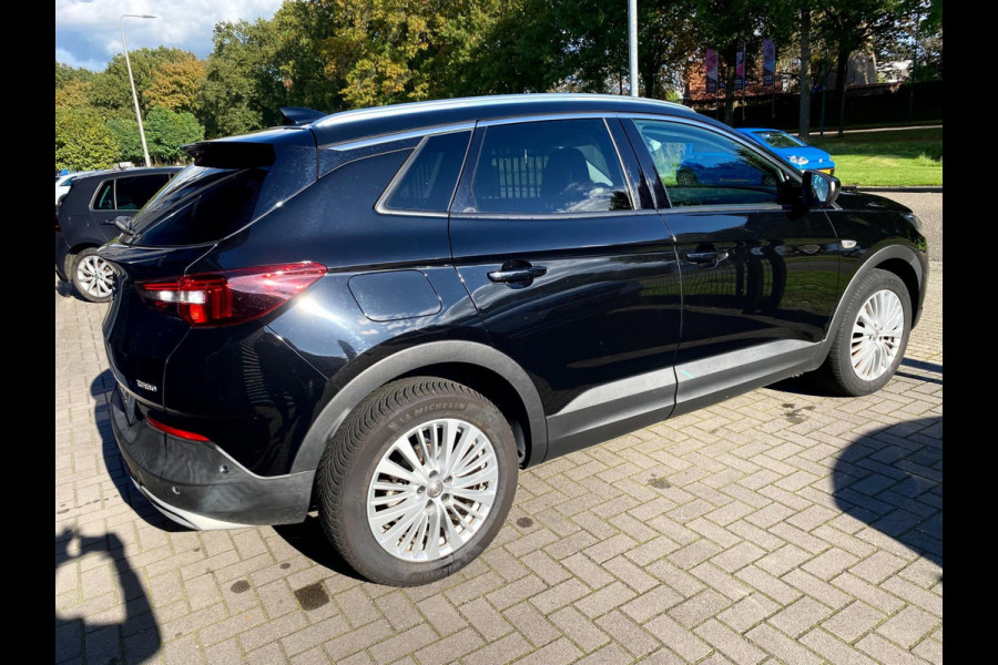 Opel Grandland X 1.2 Turbo Business Executive NAVI AUTOMAAT