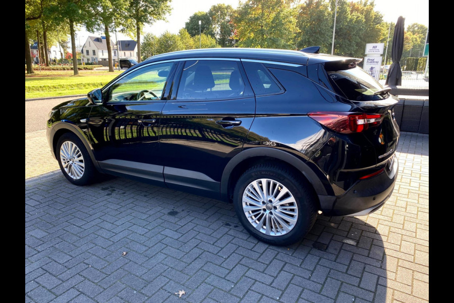 Opel Grandland X 1.2 Turbo Business Executive NAVI AUTOMAAT