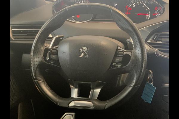 Peugeot 308 1.2 PureTech GT-Line | Automaat | Navigatie | Parkeersensoren voor en achter | Apple Carplay/Android Auto |