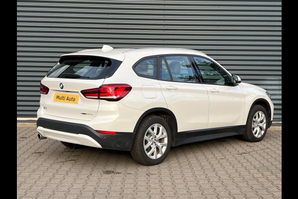 BMW X1 xDrive25e Plug in Hybrid | PHEV | Panodak | Camera | Carplay | Head-up Display | Led | Stoelverwarming |