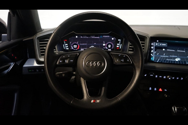 Audi A1 Sportback 35 TFSI S-LINE PLUS-Edition AUTOMAAT-ALARM 3-CLIMA-AUDI SOUND-DAB-BLACK OPTIK-LED-NAVI-VIRTUEEL-Etc.