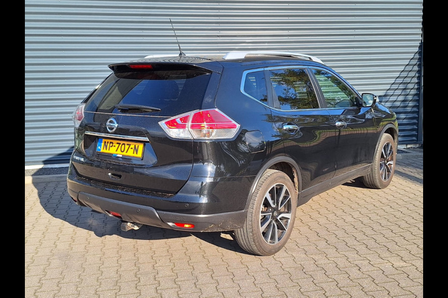 Nissan X-Trail 1.6 DIG-T Tekna 165pk Dealer O.H. 1e eigenaar | Panodak | Lederen Bekleding | 360 Camera | Trekhaak Afneembaar | Navi | 19 "L.M | Electrische Stoelen  | DAB | Cruise Control |