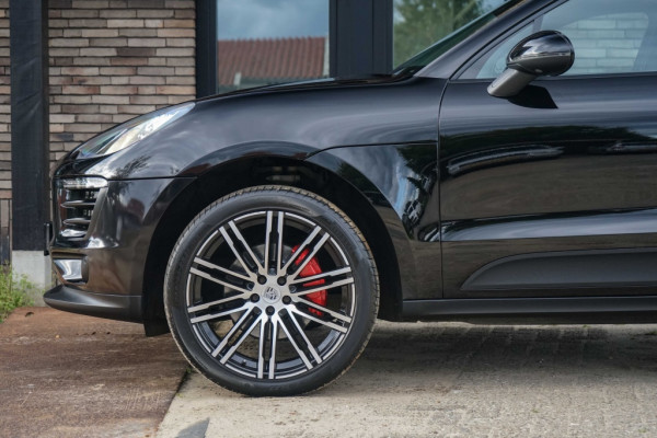 Porsche Macan 2.0 Turbo 252PK Pano/Bose/Sport-desgin/21"/18w-zetels