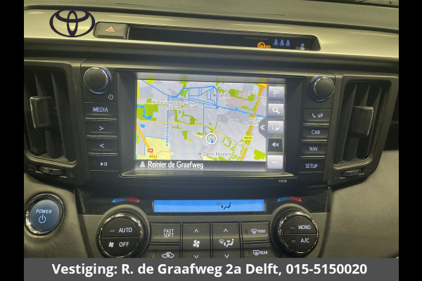 Toyota RAV4 2.5 Hybrid AWD Dynamic | Navigatie | 1650KG trekgewicht | Dealer onderhouden