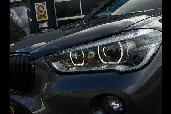 BMW X1 xDrive20i M Sport, Automaat, Trekhaak, Head up display,