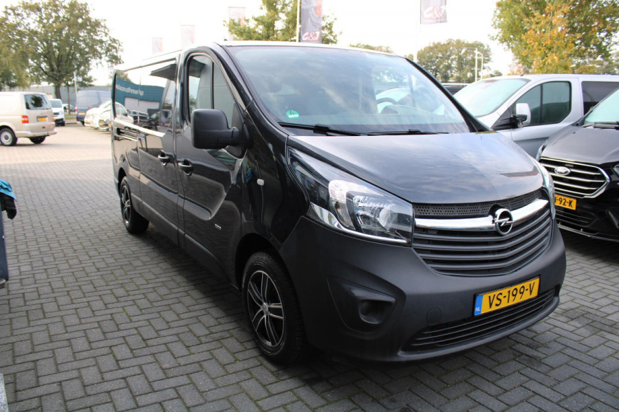 Opel Vivaro 1.6 CDTI L2H1 Sport EcoFlex airco navi cruise 3 zits