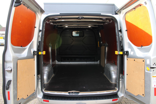 Ford Transit Custom 300 2.0 TDCI L2H1 Limited | Automaat | Trekhaak | BLIS  | Camera | Navigatie