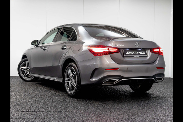 Mercedes-Benz A-Klasse A 250 e AMG Line | Premium | DISTRONIC