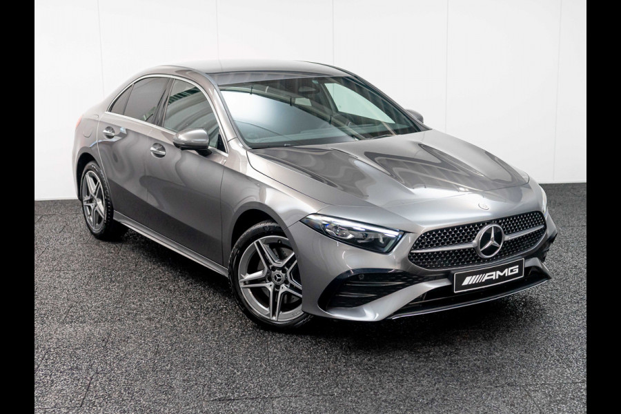 Mercedes-Benz A-Klasse A 250 e AMG Line | Premium | DISTRONIC