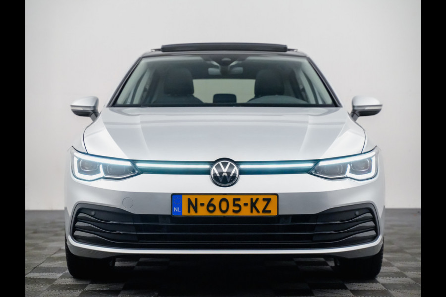 Volkswagen Golf 1.5 eTSI 165pk R-Style Plus (alcantara,panodak,IQ light,sfeerverlichting,360,full options)