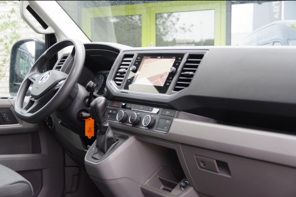 Volkswagen Crafter 35 2.0 TDI L3H3 3-ZITS, 177PK AUT. LED, TREKHAAK, CAMERA, NAVI, ACC, STOELVERWARMING, APPLE CARPLAY, PDC, NAP